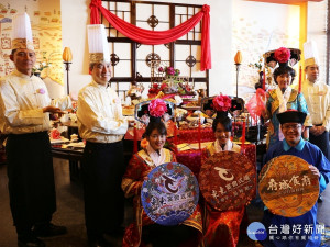 東東餐飲年菜走中國宮廷風，團圓宴再抽福袋、機票。