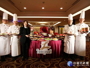  2019大億麗緻酒店迎金豬，年菜優惠歡喜過新年。