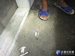 彰化縣警方夜間盤查自小客車查獲持毒品案。