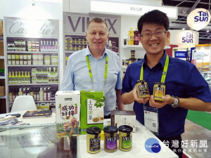 新加坡食品展，蔴鑽農坊優良系列產品獲得許多國家下單訂購。