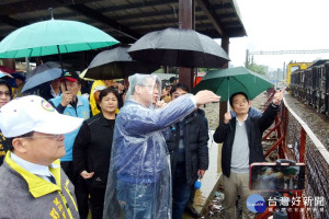 立法委員吳志揚邀集相關單位於中壢火車站會勘鐵路地下化等工程進度。
