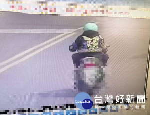 惠來所警方積極調閱機車竊案附近監視器畫面，掌握竊嫌行蹤，進而逮獲行為偏差的蹺家少年。（記者陳昭宗拍攝）
