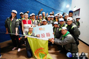 南投縣原民局長史強率隊參加原住民族運動會。（縣體育會提供）