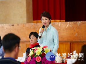 盧秀燕市長在霧峰舉行市政會議。林重鎣攝