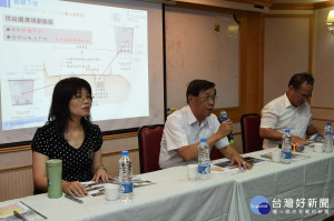 為改善東埔溫泉區，林明溱縣長率工務處長陳錫梧、觀光處長李孟珍等相關人員到東埔帝綸飯店舉辦說明會，以了解地方意見。
