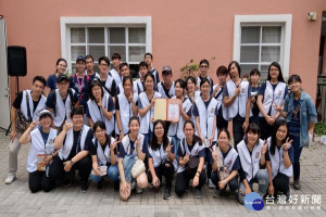 30多位師生前往德蘭啟智中心參與讓愛去旅行志工服務。