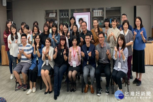 參與研習老師。