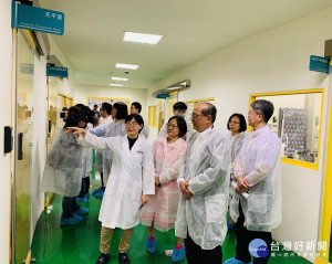 衛生局檢驗科實驗室介紹。