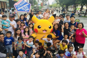 迎接U12世界少棒賽，南市宣傳列車啟動。