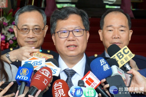 桃園市長鄭文燦表示，經過初選的蔡總統會變成「小英2.0」，力量會更大。