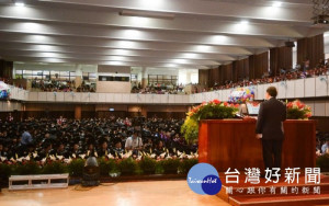 市長致詞表示，持續推動各項青年福利政策，協助年輕人勇於面對社會的各種挑戰

