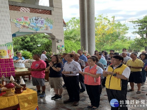 建功國小校舍落成，陳昆和等多位市議員出席參加。