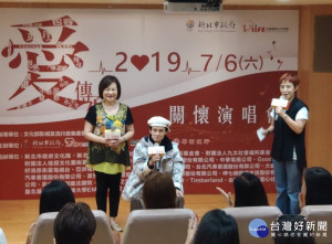 歌壇重量級唱將有文夏、文香、向娃、張帝、洪敬堯、劉福助等藝人出席記者會。（圖／記者黃村杉攝）