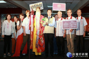 南市辦神民英講競賽。