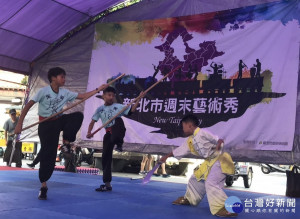 插角國小發展武術特色課程，107年榮獲中小學武術錦標賽第一名，這次表演風格帶給民眾不同的藝術饗宴