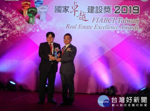 高管處處長謝俊隆出席國家卓越建設獎表揚頒獎典禮