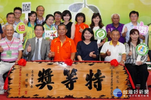 麻豆區果農林建良奪得特等獎。
