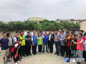 高市大寮區上寮里綜合活動中心開工拜拜，祈求開工平安順利。