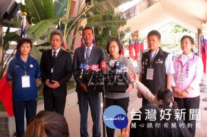 總統蔡英文參加北港媽祖盃輪椅舞蹈賽開幕式，為世界各國選手加油打氣，亦呼籲國人面對外力不斷打壓，一定要更加團結。