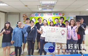 雲林監理站增開假日普通機車考照服務及未滿18歲無照駕駛違規講習班，報名學員非常踴躍。