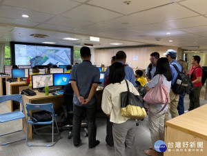 北市道管中心智慧化管理經驗豐富　水利署水特局參訪交流
