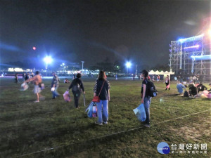 國慶焰火環保無名英雄　攜手護環境恢復乾淨面貌