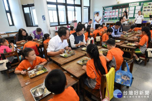 彰化沿海國中小營養午餐基金啟動。圖／記者鄧富珍攝