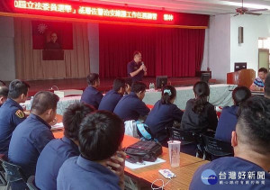 北港警分局辦理選舉治安維護工作任務講習，全面召集相關人員加強選前治安維護及執行查賄制暴工作強度，確保選務進程安全平順。