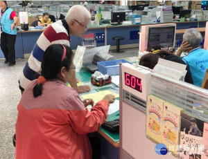 保障弱勢權益　中市明年低收入戶生活扶助受理申請