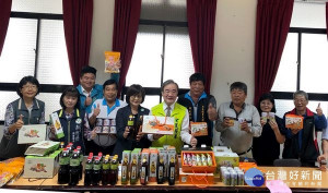 落花生歉收、沾土率高，甚至傳出政府要進口花生，立委蘇治芬籲請業者進場收購，並邀請農糧署當面向農民說清楚、講明白，痛斥流言欺騙農民。