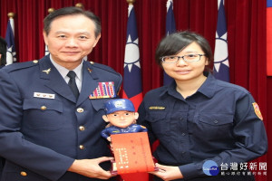 表揚好人好事員警。