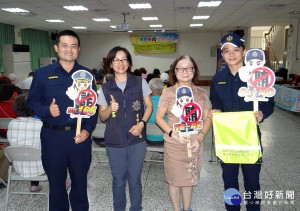 北港警方召開防車禍反賄選警民座談會，除建構交通安全防護網，亦強化民眾反賄之觀念，獲得社區居民肯定與讚賞。