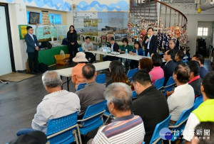 立委蘇治芬邀請立院經濟委員會及經濟部官員前往台西商討綠能專區及新興區開發的未來性，亦呼籲發展光電要注意如何與當地共存共榮。