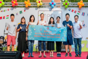長榮大學在宮古島辦火熱交流冬令營。