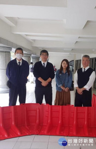 花蓮慈濟主任、慈濟師兄、威順國際代表人。