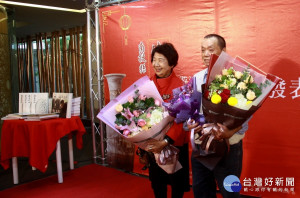曾樹枝與黃麗淑是南投陶與漆工藝技藝保存者。（記者扶小萍攝）