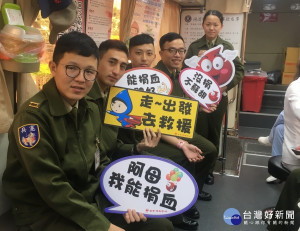 南投憲兵隊每年都與南投醫院合作捐血。（南投醫院提供）