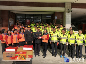 春節消防不打烊　中市消防局慰勉執勤人員