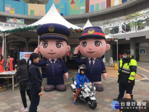 打擊犯罪不手軟　士林警兒童新樂園宣導