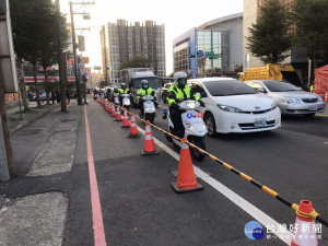 週末連假，天氣回溫晴朗，交通流量預估倍增，平鎮警方將實施多項交通管制措施。

