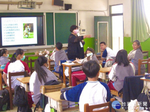 散播友善動物種子　中市動保校園巡迴宣導開跑