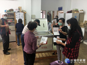 國民黨黨主席補選作業，南投縣順利投開票。（記者扶小萍攝）