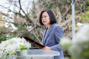 為因應武漢肺炎疫情全球擴散帶來的經濟衝擊，總統蔡英文12日午間召集行政院正副院長與相關部會首長、國安會秘書長和諮詢委員，召開「國安高層會議」。（圖／總統府Flickr）