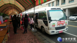 降低群聚感染風險　中市掃墓專車不開放站位（圖／台中市政府）