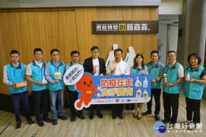 淘寶台灣公司號召橘子工坊等多家企業，捐贈嘉義縣1萬瓶洗手乳／縣府提供
