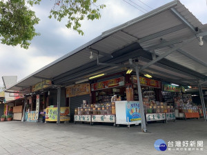 集集火車站東側臨時攤販區