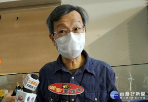 彰化縣府衛生局長葉彥伯指出，彰化肺炎人數激增一倍醫護高度戒備。圖／記者鄧富珍攝