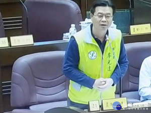 ▲市議員李光達質詢消費券發放，建議設置百姓詢問平台。（圖／記者馬虞海攝）