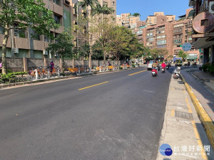 士林忠義街深層換膚　路面煥然一新（圖／台北市政府提供）