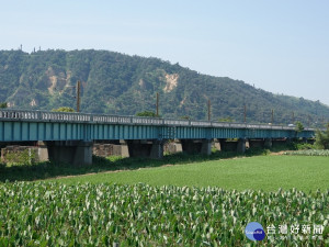 打造海線熱門景點　「舊大安溪橋」修復預計明年中完工（圖／台中市政府提供）